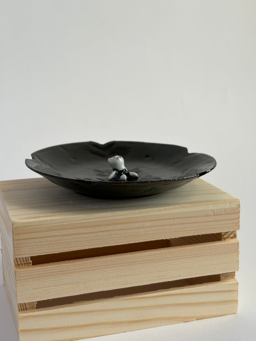 Mouse in a bowl