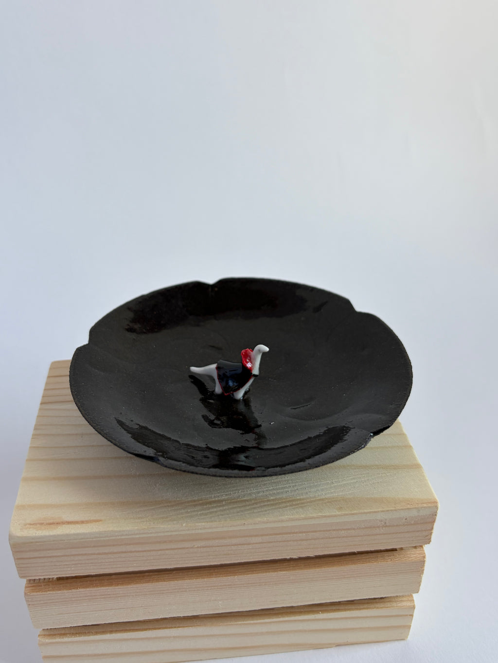 Vampisaur on plate