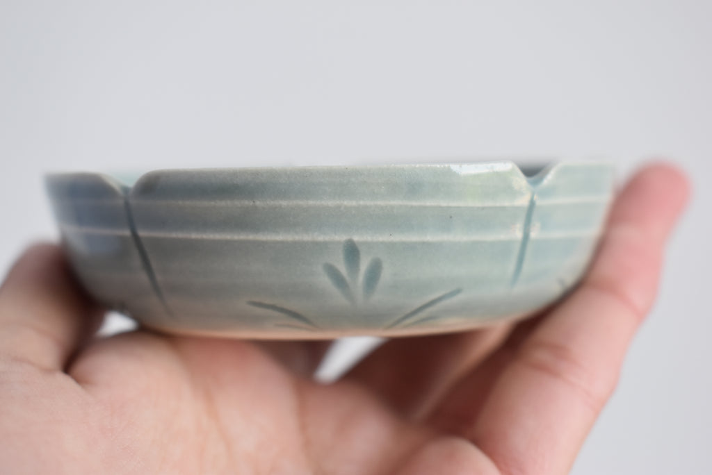 Jewelry Pot With Dinosaur