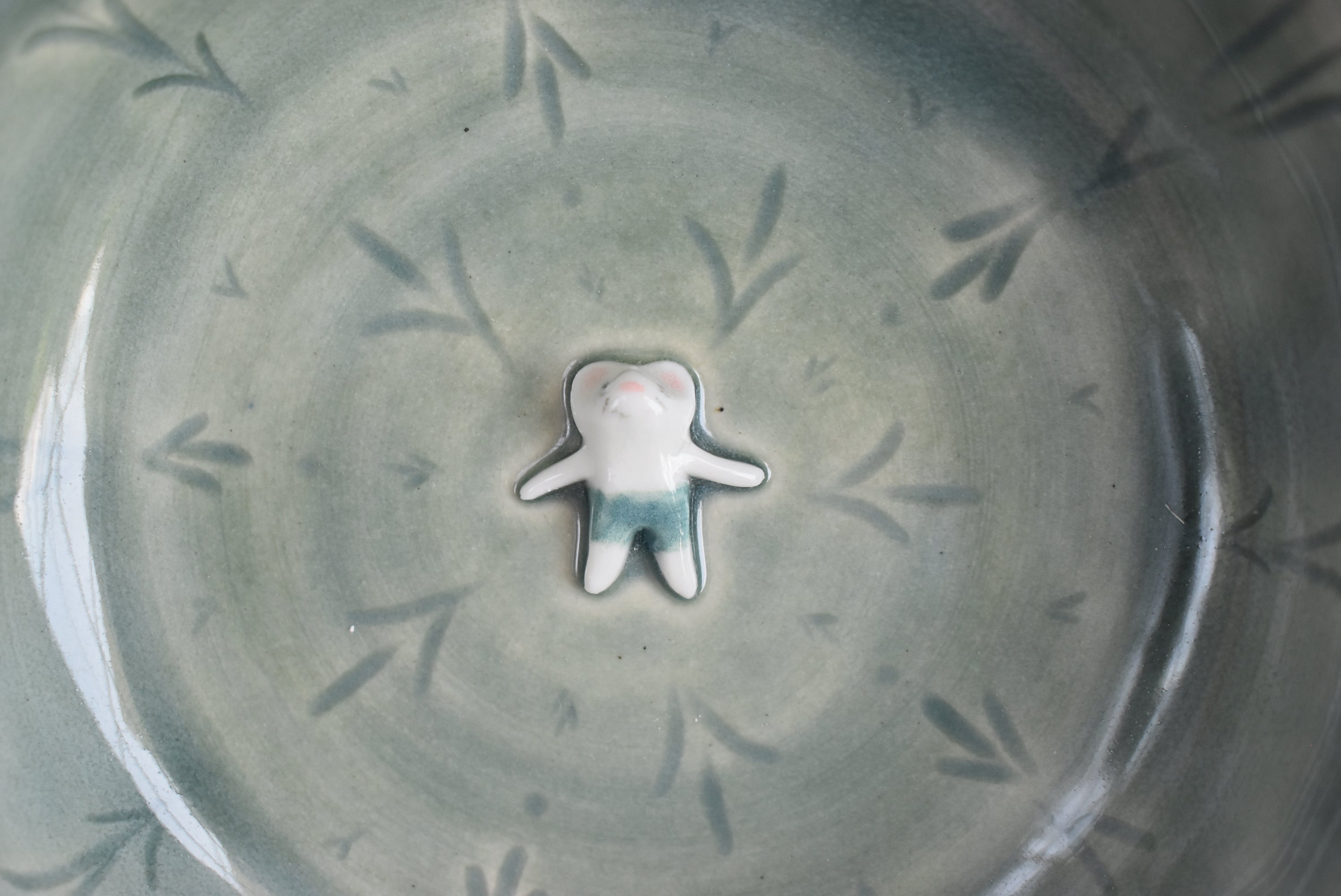 Trinket Dish With Mouse