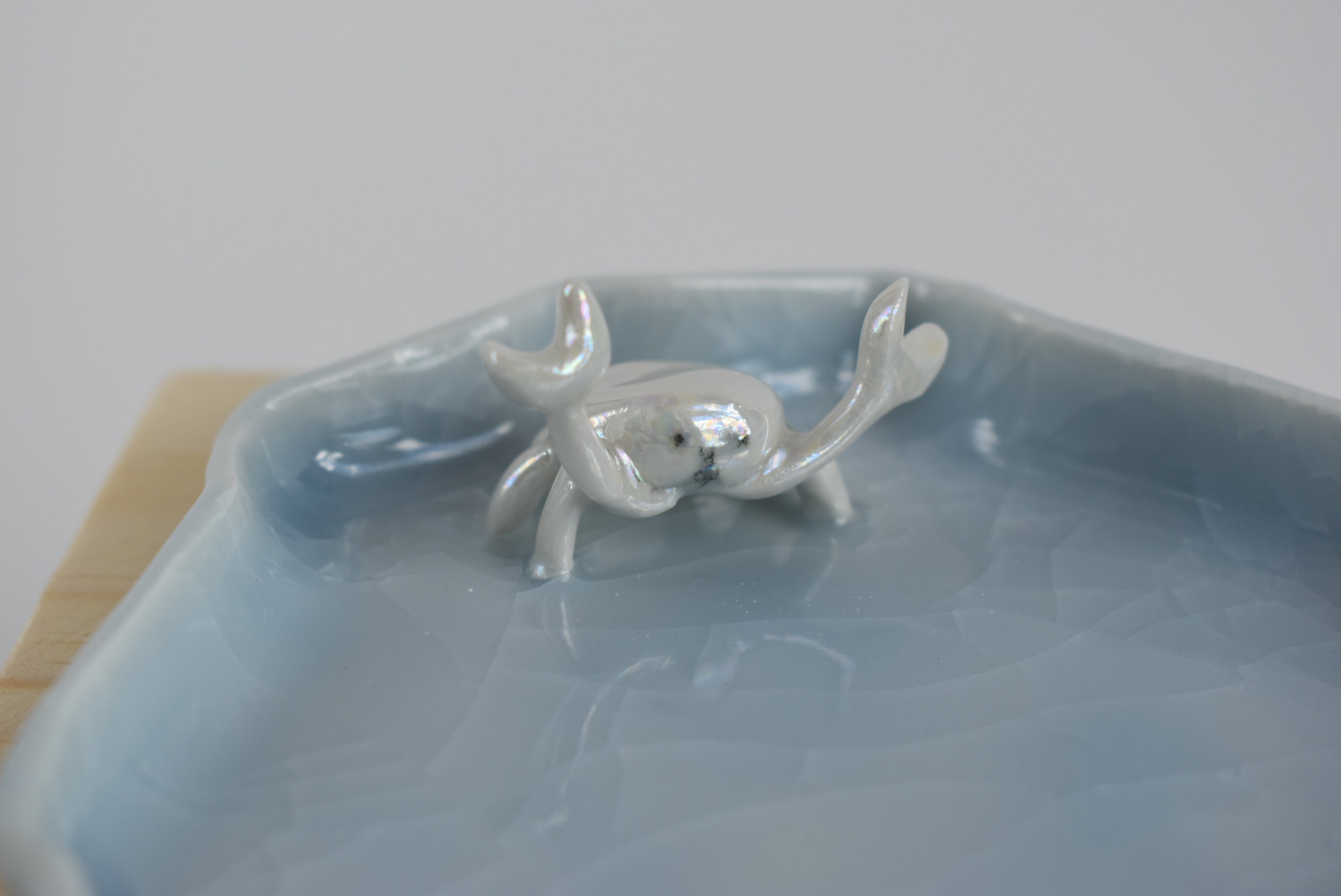 Seashell Trinket dish with Crab